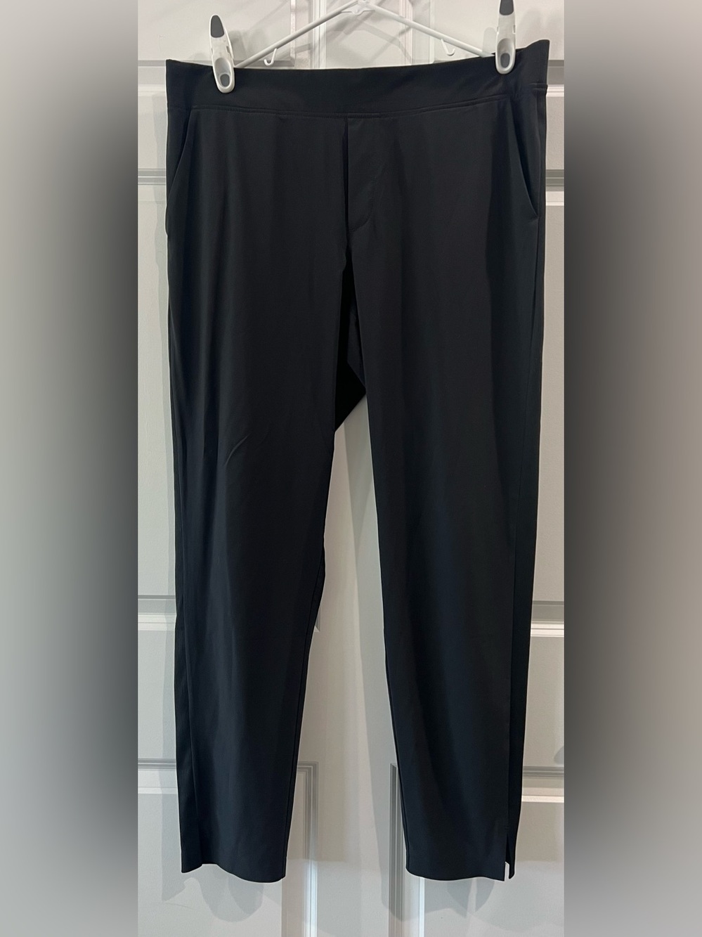 ATHLETA Brooklyn Hi Rise Ankle Pants Womens Sz 16 Tall Athleisure Workout Black